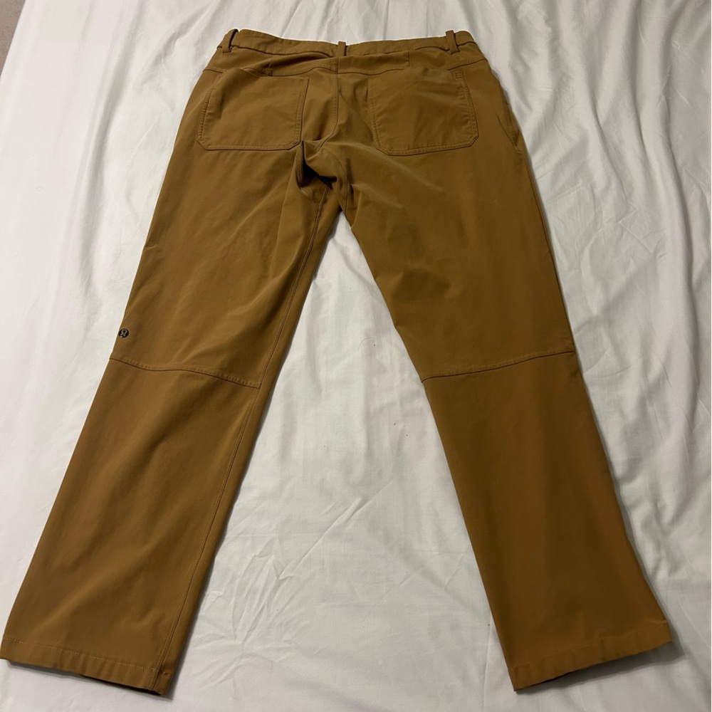 lululemon athletica Men's Brown Chinos - 34x30